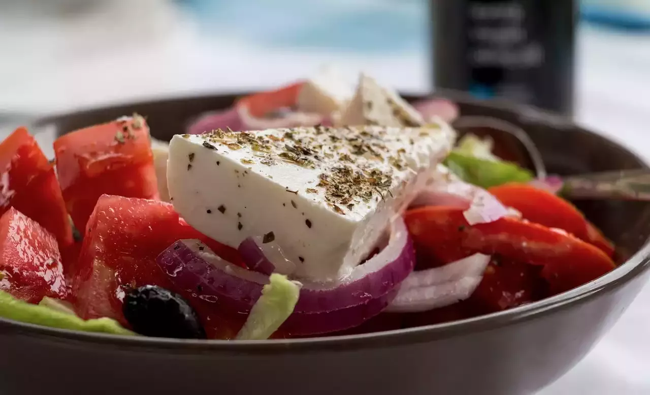טעם מהמורשת הקולינרית העשירה של יוון